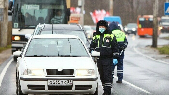 Похороны жертвы ДТП с грузовиком, рассказы холостяков и изнасилование глухонемой пассажирки в такси: что произошло в Калининградской области за неделю - Новости Калининграда | Фото: Александр Подгорчук / Архив «Клопс»