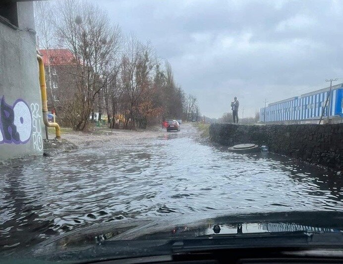 В Калининграде из-за шторма затопило шесть улиц (фото) - Новости Калининграда