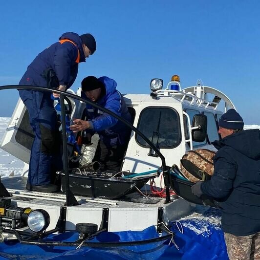На юге Сахалина со льдины в море сняли 267 рыбаков (фото, видео) - Новости Калининграда | Фото: МЧС России