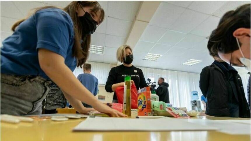 В БФУ открыли центр помощи беженцам из ДНР и ЛНР - Новости Калининграда | Фото пресс-служба БФУ им. Канта