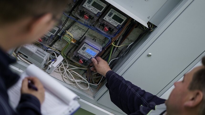 «Россети Янтарь Энергосбыт» установили более 75 тысяч приборов учёта нового поколения - Новости Калининграда