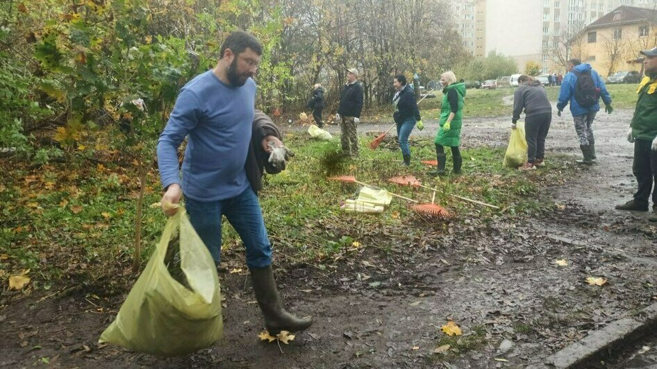 На фото: Елена Дятлова и Евгений Любивый | Фото: Анна Туманова / «Клопс»