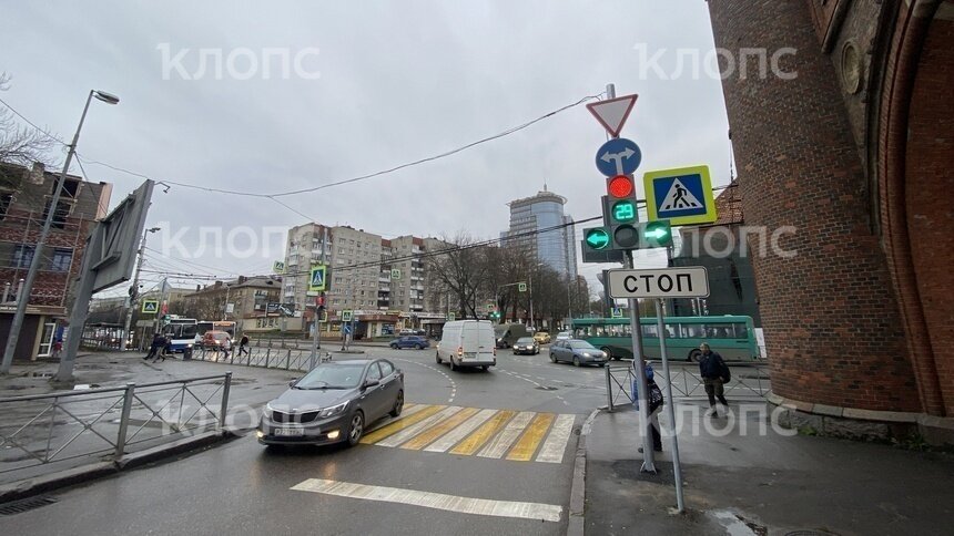 На Литовском валу заменили светофор, который путал водителей - Новости Калининграда | Фото: Александр Подгорчук / «Клопс»