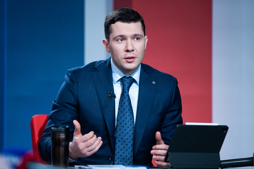 Мобилизация, дефицит врачей и прибавка к зарплате: 7 тем, которые Алиханов затронул во время прямого эфира  - Новости Калининграда | Фото: Александр Подгорчук / «Клопс»
