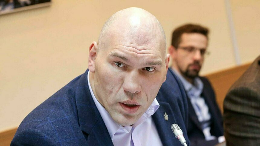 «У него всё в порядке со здоровьем»: в пресс-службе Валуева опровергли информацию о его госпитализации - Новости Калининграда | Фото: сайт Госдумы