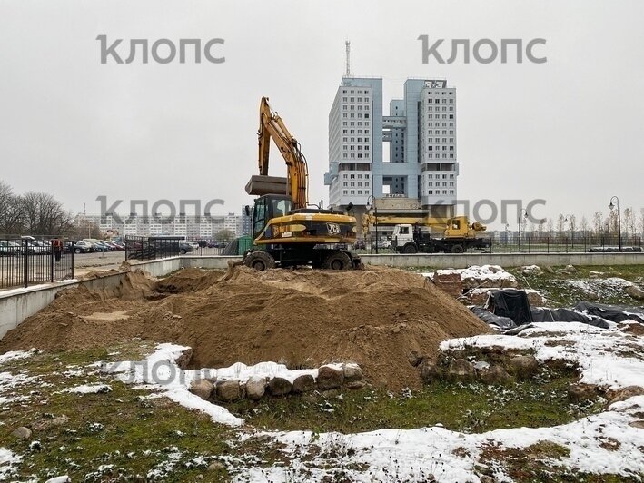 В Калининграде начали закапывать руины Королевского замка (фото) - Новости Калининграда | Фото: Александр Подгорчук / «Клопс»