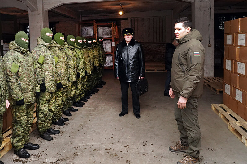 Алиханов передал в воинские части региона осенне-зимнее обмундирование для мобилизованных - Новости Калининграда | Фото: пресс-служба правительства Калининградской области