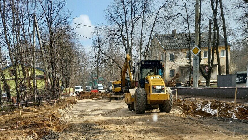 «Фронт работ продвигается»: в районе Карташева меняется схема движения транспорта - Новости Калининграда | Фото: пресс-служба администрации Калининграда