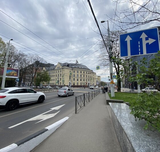 В Калининграде изменили схему движения на одном из центральных перекрёстков (фото) - Новости Калининграда | Фото: Александр Подгорчук / «Клопс»