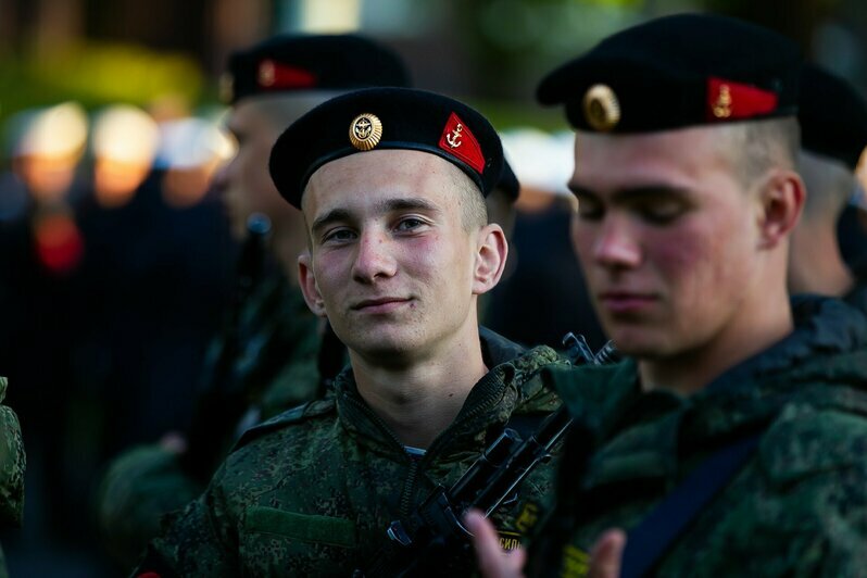 Как в Калининграде прошла первая репетиция парада Победы (фоторепортаж) - Новости Калининграда | Фото: Александр Подгорчук / «Клопс»