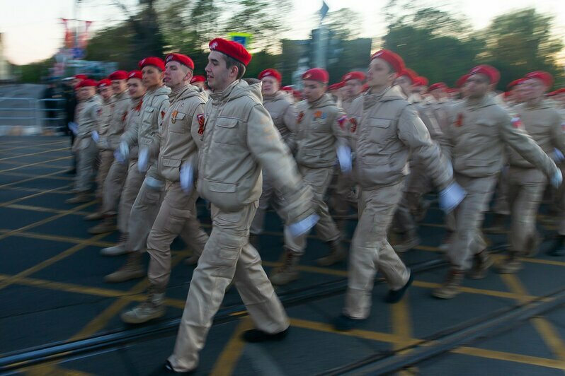 Как в Калининграде прошла первая репетиция парада Победы (фоторепортаж) - Новости Калининграда | Фото: Александр Подгорчук / «Клопс»