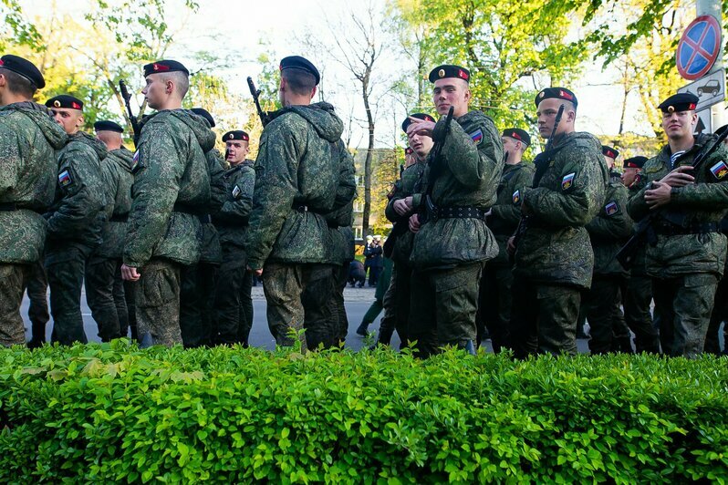 Как в Калининграде прошла первая репетиция парада Победы (фоторепортаж) - Новости Калининграда | Фото: Александр Подгорчук / «Клопс»