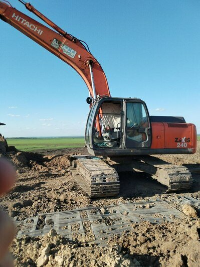 В Курской области украинский беспилотник сбросил бомбу на экскаватор — губернатор региона (фото) - Новости Калининграда | Фото: телеграм-канал губернатора Курской области Романа Старовойта