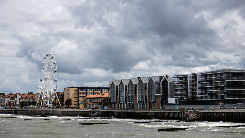 «Избегайте купания»: калининградцам рассказали о погоде в регионе на воскресенье  - Новости Калининграда | Фото: Александр Подгорчук / Архив «Клопс»