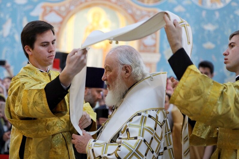 Патриарх Кирилл возглавил литургию в калининградском храме святых Константина и Елены (фоторепортаж) - Новости Калининграда | Фото: Александр Подгорчук / «Клопс»