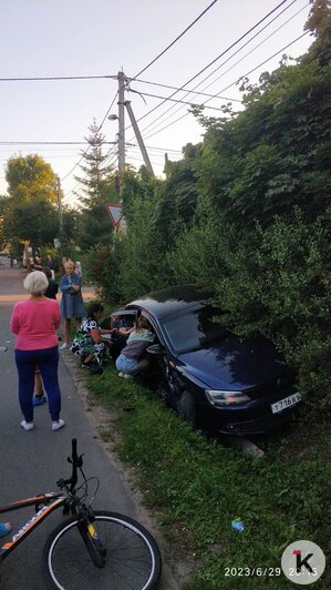 Объезжают пробки сломя голову: житель тихой улицы вдоль Советского проспекта за год насчитал больше 10 ДТП (фото) - Новости Калининграда | Фото читателя