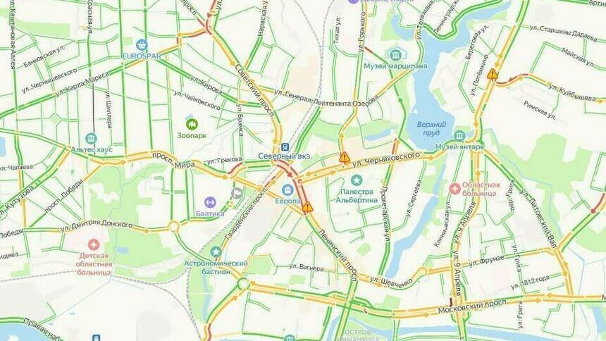 Площадь Победы утром в четверг встала в пробке - Новости Калининграда | Скриншот сервиса «Яндекс. Карты»