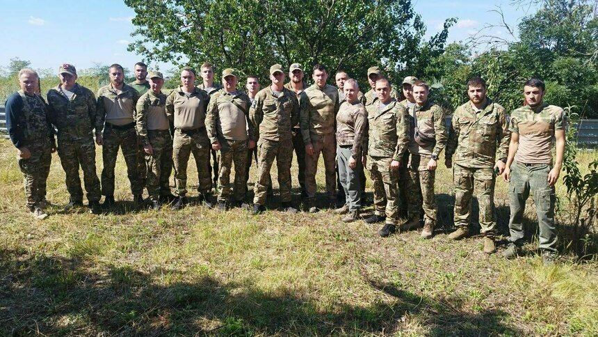 Алиханов привёз калининградцам, которые служат под Запорожьем, антидроновые ружья - Новости Калининграда | Фото: телеграм-канал Антона Алиханова