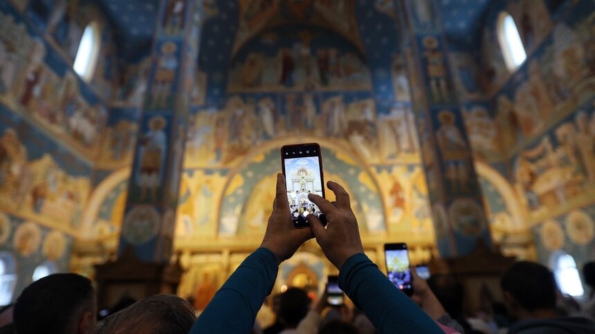 Самовыражение, а не пастырская служба: в РПЦ хотят регламентировать деятельность священников-блогеров - Новости Калининграда | Фото: Александр Подгорчук / «Клопс»