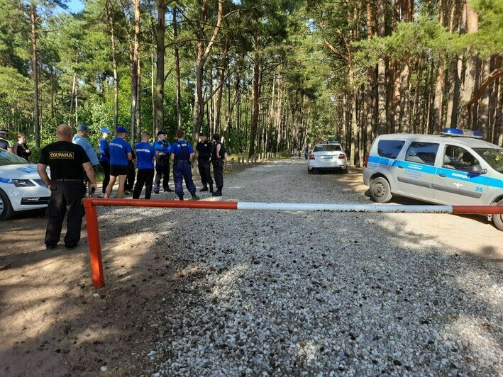 В Калининграде на карьере «Мечта» пьяные отдыхающие напали на спасателей - Новости Калининграда | Фото очевидцев