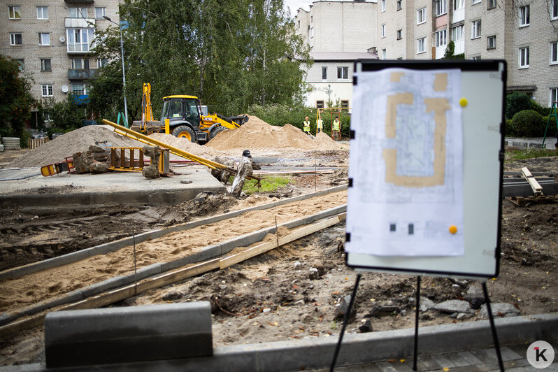 Потому что дорого: жители пятиэтажек на Красносельской при благоустройстве дворов отказались от парковок - Новости Калининграда | Фото: Александр Подгорчук / «Клопс»