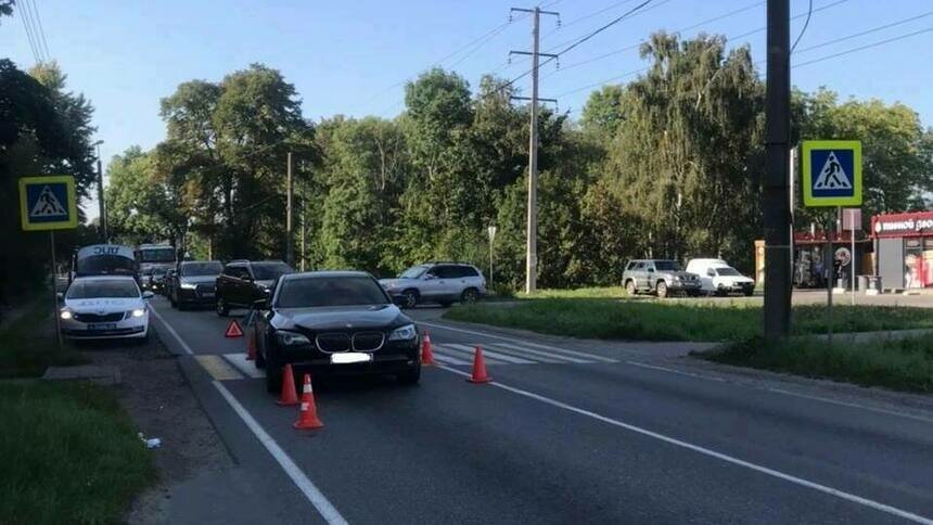 На Емельянова чёрный BMW сбил 77-летнюю женщину на «зебре», она скончалась - Новости Калининграда | Фото: пресс-служба УМВД России по Калининградской области