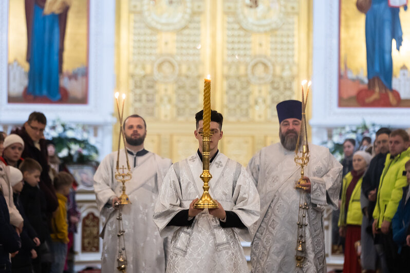 В Кафедральном соборе прошла рождественская церковная служба (фоторепортаж) - Новости Калининграда | Фото: Александр Подгорчук / «Клопс»