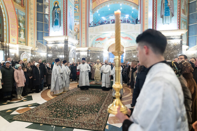 В Кафедральном соборе прошла рождественская церковная служба (фоторепортаж) - Новости Калининграда | Фото: Александр Подгорчук / «Клопс»