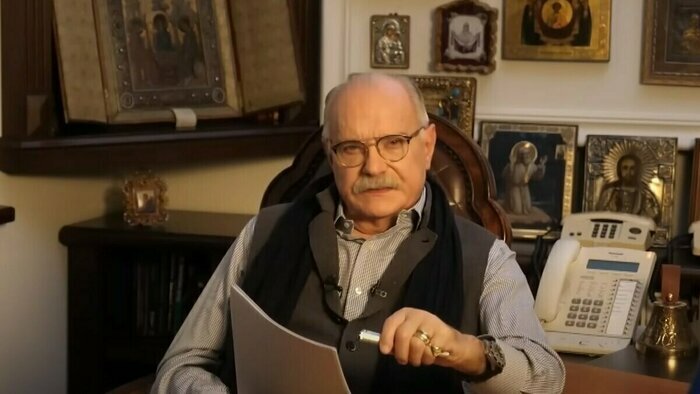Перемирие, пневмония Михалкова, клещи в Гурьевске: 14 событий, которые обсуждали в праздники - Новости Калининграда | Скриншот программы «БесогонТВ»