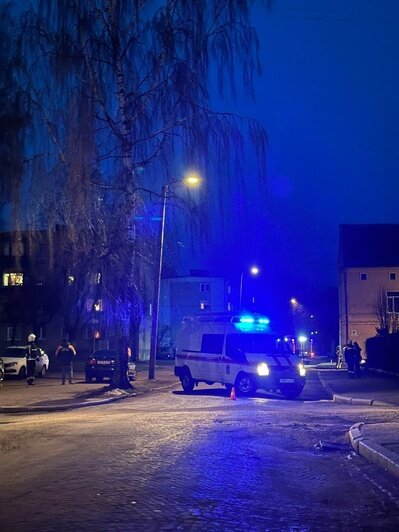 Очевидцы: в Советске ребёнок нашёл гранату на улице и принёс её домой (фото)  - Новости Калининграда | Фото: сообщество «Инцидент — Советск» «ВКонтакте»