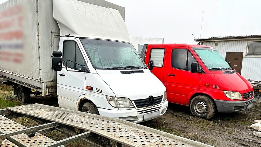 В Калининграде компания задолжала 120 тыс. рублей налогов и чуть не лишилась двух эвакуаторов и фургона - Новости Калининграда | Фото: пресс-служба УФСПП России по Калининградской области