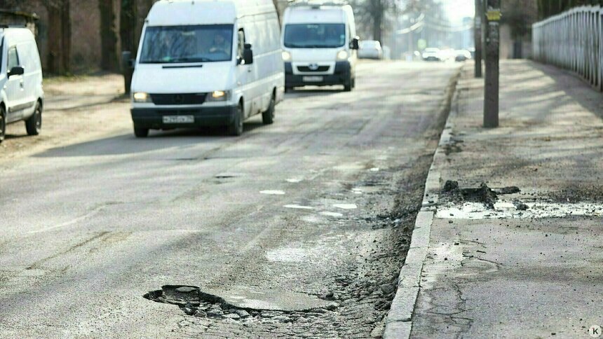 В Калининграде реконструкция Аллеи Смелых продлится больше года, сроки завершения неизвестны - Новости Калининграда | Фото: Александр Подгорчук / Архив «Клопс»