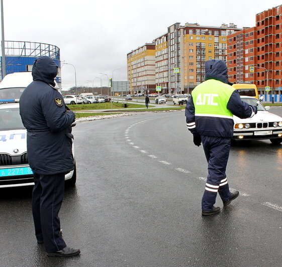 В Калининграде у троих водителей из-за долгов арестовали машины - Новости Калининграда | Фото: пресс-служба УФСПП России по Калининградской области