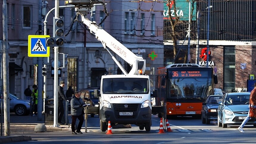 В Калининграде у Центрального парка поставят ещё один светофор - Новости Калининграда | Фото: Александр Подгорчук / Архив «Клопс»