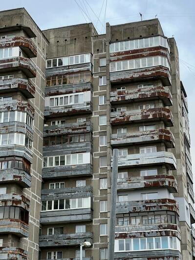 На калининградских многоэтажных «панельках» начали устанавливать солнечные батареи (фото) - Новости Калининграда | Фото: фонд капитального ремонта Калининградской области
