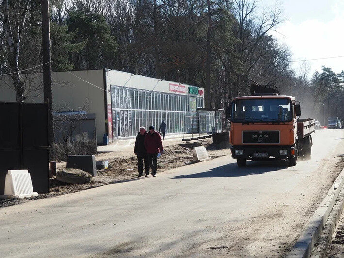 Разбитые дороги в микрорайоне Космодемьянского заинтересовали прокуратуру - Новости Калининграда | Фото Татьяны Батыршиной