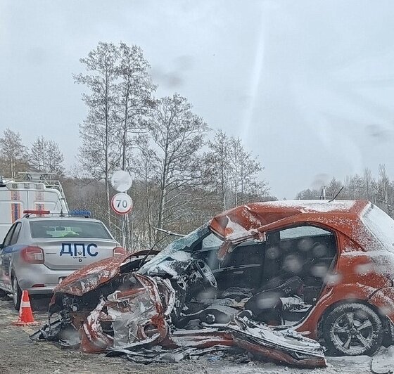 Под Полесском произошло серьёзное ДТП с участием легковушки и автобуса — очевидцы  - Новости Калининграда | Фото: Сообщество автомобилистов Калининграда и области