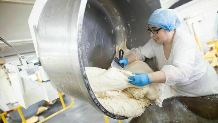 Продукцию «Первого хлебозавода» начали выпускать с использованием инструментов бережливого производства - Новости Калининграда