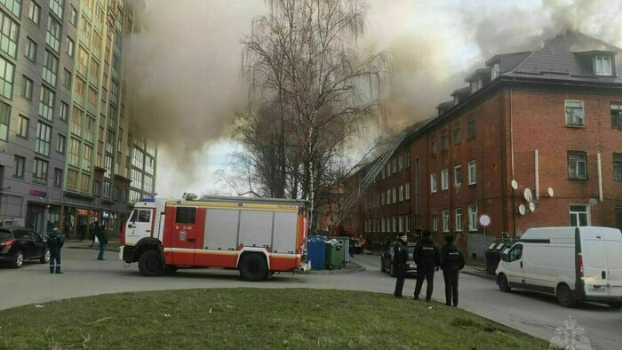 Ответственность за дискредитацию добровольцев СВО и пожар на Артиллерийской: 9 событий, которые обсуждали в выходные - Новости Калининграда | Фото: пресс-служба МЧС региона