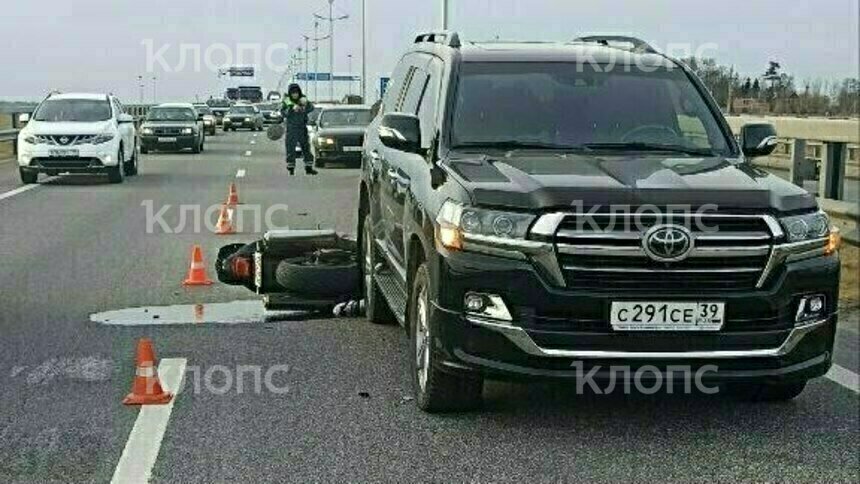 Полиция возбудила уголовное дело после ДТП под Зеленоградском, где погибла пассажирка мотоцикла - Новости Калининграда | Фото: очевидец