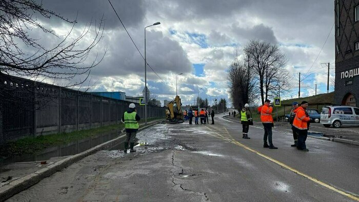 В Калининграде Железнодорожная ушла под воду не из-за дождя  - Новости Калининграда | Фото: пресс-служба «Водоканала»