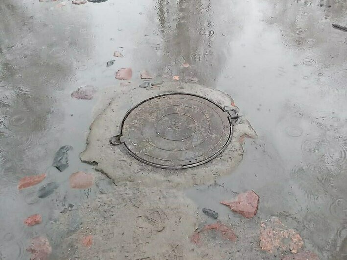 В Черняховке регулярно воруют крышки канализационных люков — «Водоканал» - Новости Калининграда | Фото: Telegram-канал «Водоканала» Калининградской области