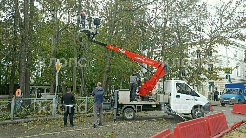 Движение остановлено на ул. Тургенева | Фото: очевидец