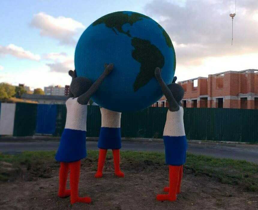 Пупсы, лебеди из шин или повод задуматься: калининградцы снова яростно спорят из-за уличного арт-объекта (фото) - Новости Калининграда | Фото предоставила Инна