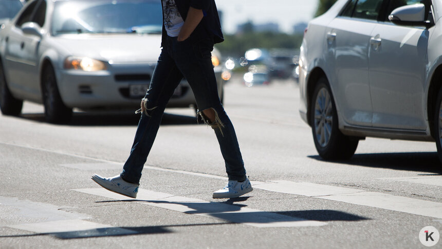 В Калининграде провалился эксперимент с точечной подсветкой пешеходных переходов - Новости Калининграда | Фото: Александр Подгорчук / Архив «Клопс»