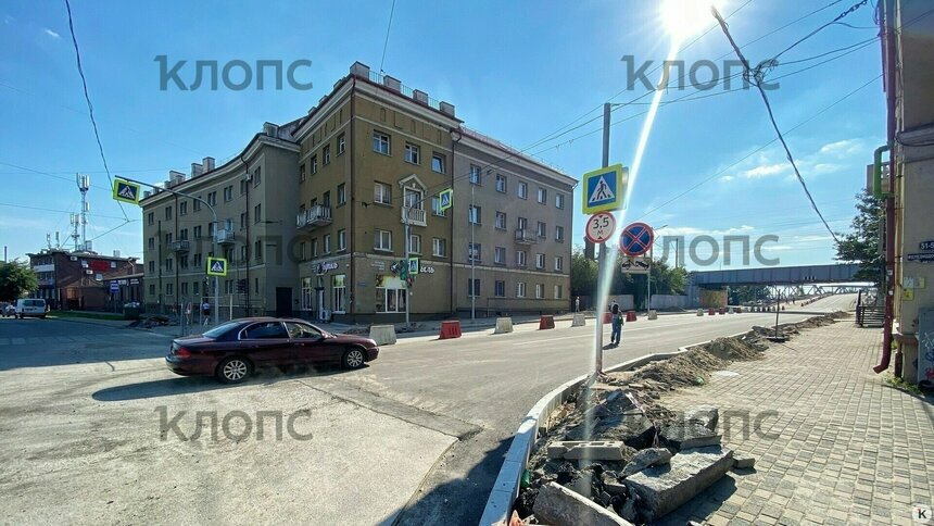 В Калининграде на перекрёстке Суворова и Багратиона дорожники повредили коммуникации - Новости Калининграда | Фото: Александр Подгорчук / Архив «Клопс»