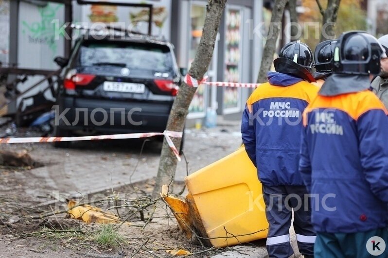 В аварии на перекрёстке Инженерной и Киевской погибла 7-летняя девочка (обновлено) - Новости Калининграда | Фото: Александр Подгорчук / «Клопс»