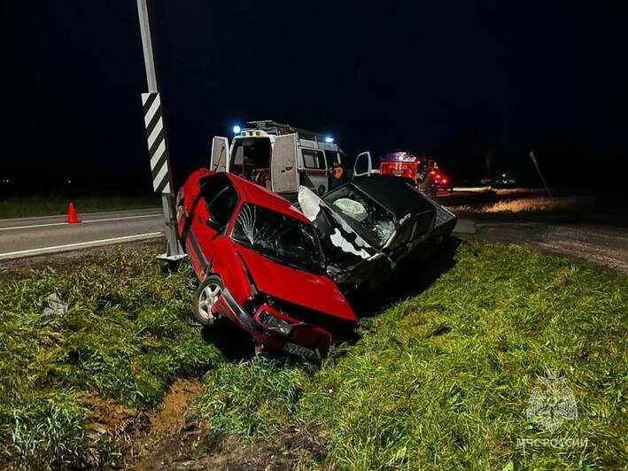 Под Полесском столкнулись две легковушки, есть пострадавший (фото)    - Новости Калининграда | Фото: пресс-служба МЧС региона