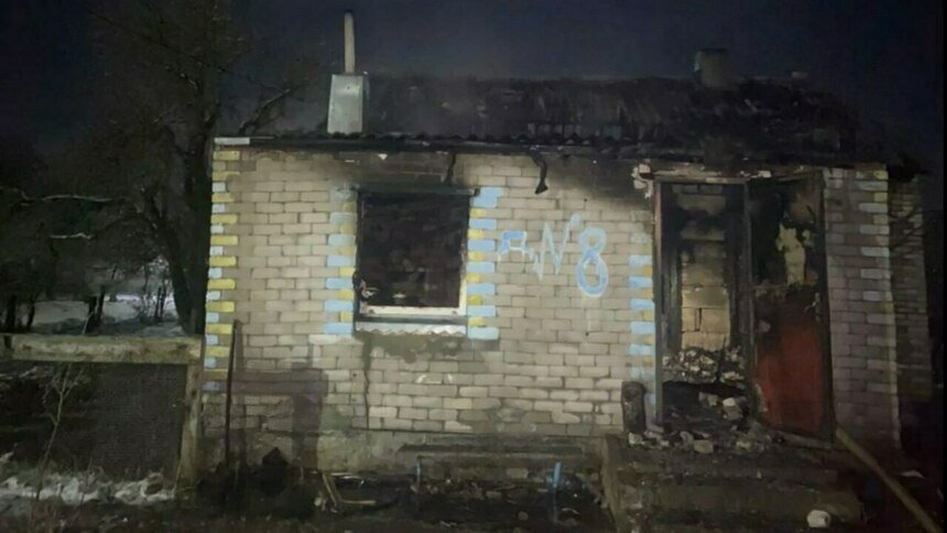 СК начал проверку после пожара в доме под Славском, где нашли тело мужчины - Новости Калининграда | Фото: пресс-служба МЧС региона