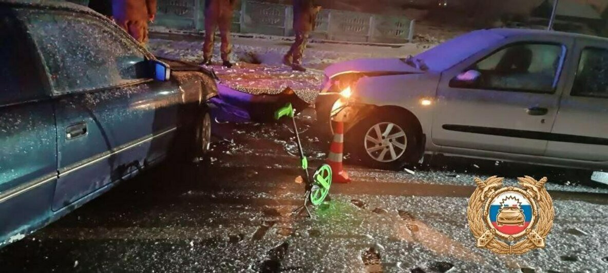 В Гусевском районе столкнулись два автомобиля, пострадали три ребёнка (фото)    - Новости Калининграда | Фото: пресс-служба региональной ГИБДД